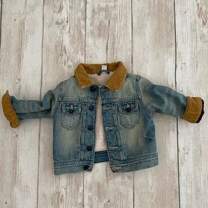 Sherpa lines jean jacket